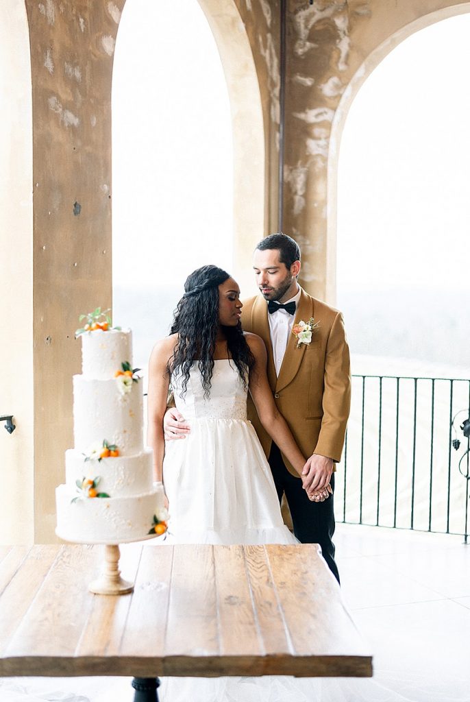 Autumn Winery Wedding Inspiration - The White Wren