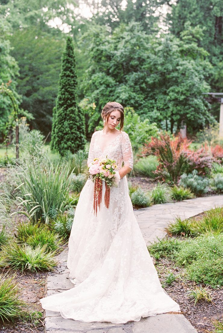 Colorful Floral Garden Bridal Inspiration – The White Wren